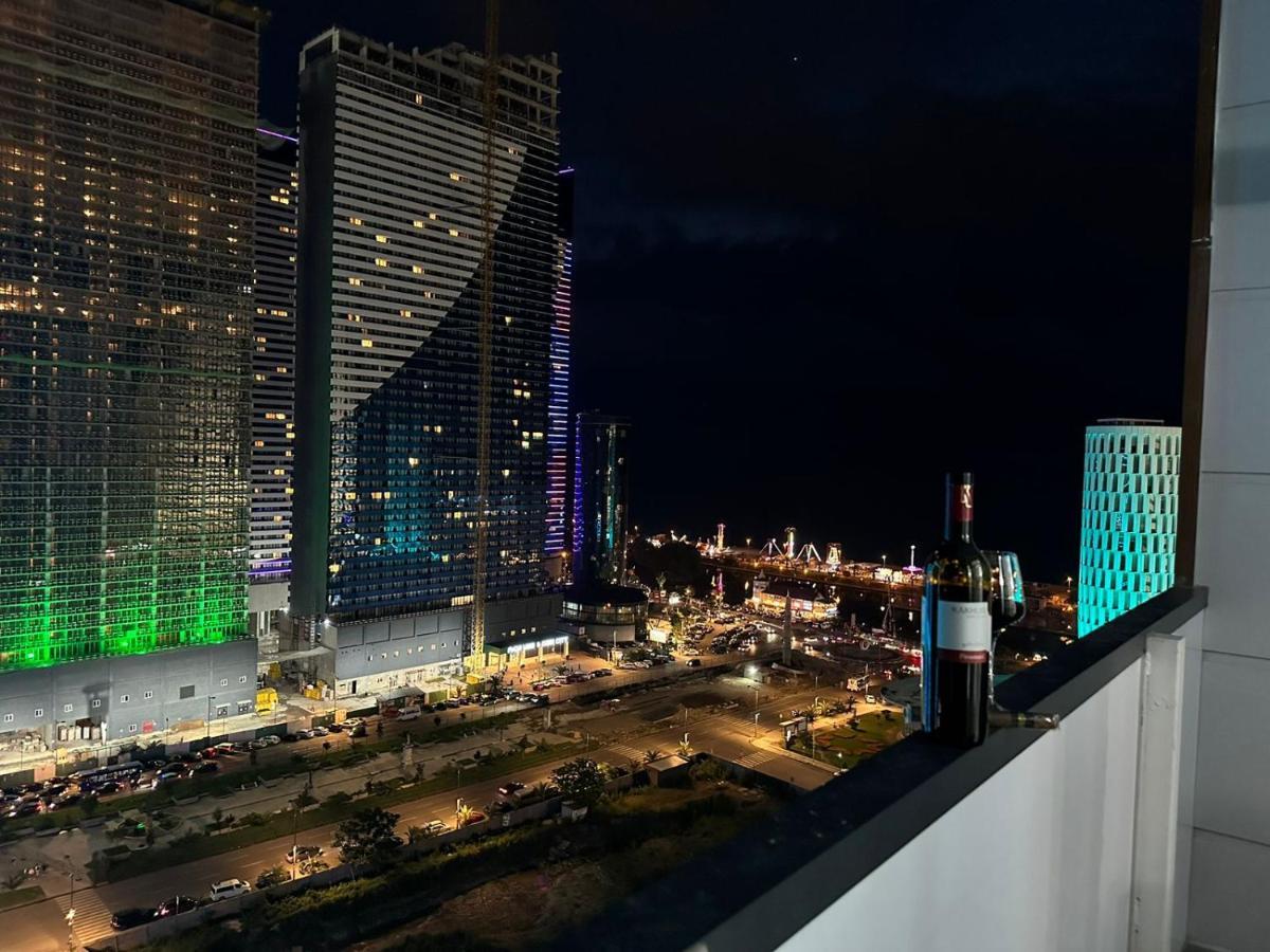 Moonlight Apart-Hotel Batumi Exterior foto