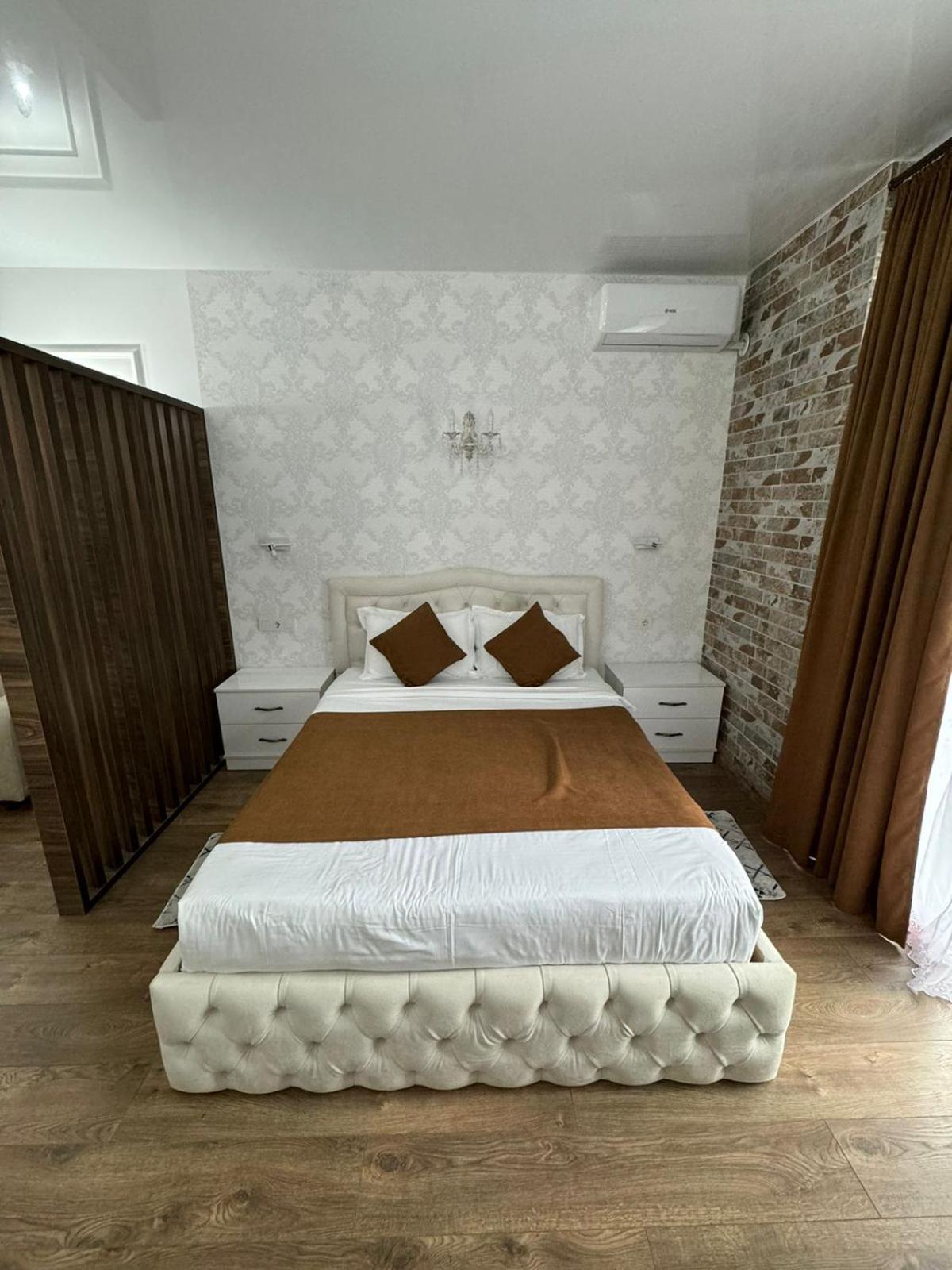 Moonlight Apart-Hotel Batumi Exterior foto